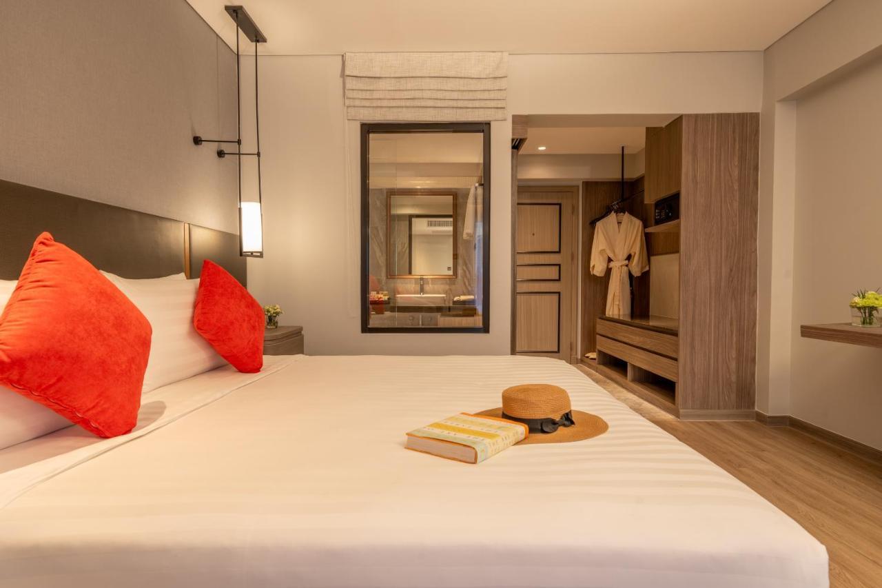 블러바드 호텔 방콕 수쿰빗 외부 사진 Deluxe Room